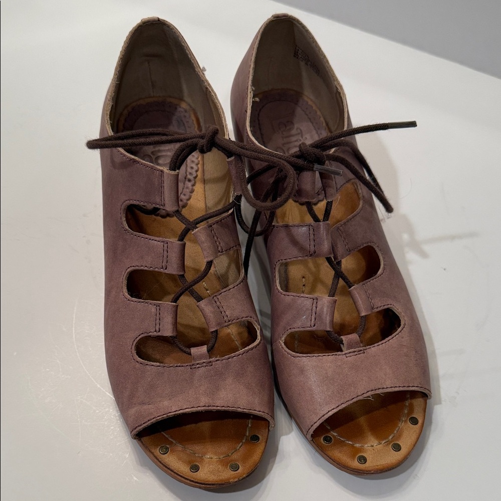 Latigo Brown Sandals with Lace-Up Design
